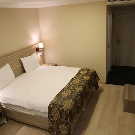 Hotel World Point Besyol